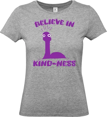 Believe in Kind-Ness (Glaube an Freundlichkeit) - Freundlichkeit, Nessie, Loch Ness, Cartoon, Design, Positivität, skurril, Humor, süß, einzigartig, lustig, Monster, Seeungeheuer, mystisch, mysteriös, guter Vibe, Spaß, Botschaft, Comic, niedlich, fantasievoll, Schottland, Legende, Kreatur, fröhlich, cryptid, kawaii, cute - Standard T-Shirt (Frauen)