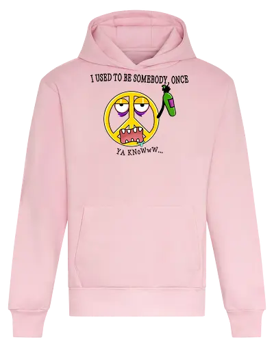 Tipsy Peace - Peace-Zeichen, Nostalgie, Humor, Rebellion, Retro, Satire, beschwipst, Bittersüß, vibes, alte Zeiten, Antiheld, sarkastisch, lustig, ikonisch, Klassiker, Erinnerungen, Spruchdesign, Statement, Popkultur, Stil - Heavyweight Hoodie