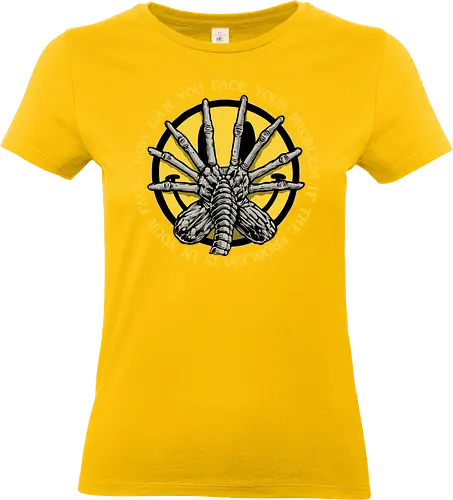 Face Problem - Movie, sci-fi, alien, galaxy, space, science fiction, horror, film - Standard T-Shirt (Frauen)