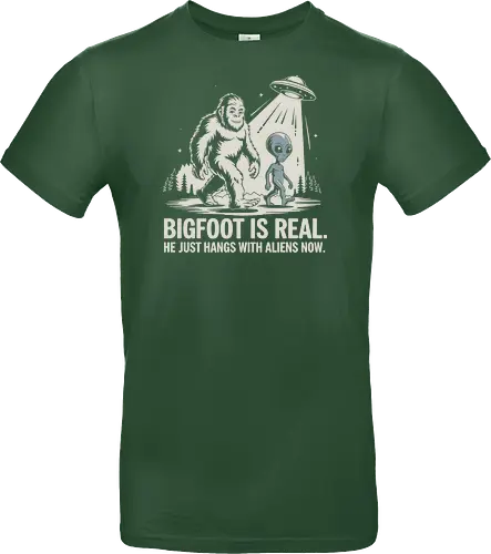 Bigfoot is real. He just hangs with aliens now