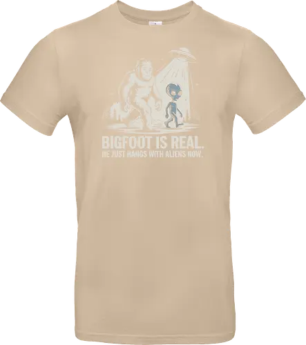 Bigfoot is real. He just hangs with aliens now