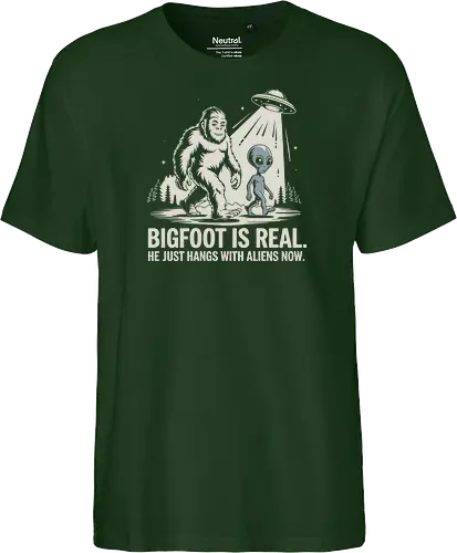 Bigfoot is real. He just hangs with aliens now