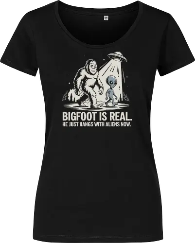 Bigfoot is real. He just hangs with aliens now