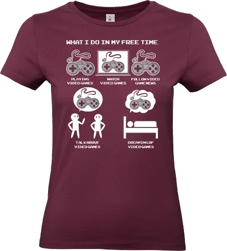 What I do in my free time - Standard T-Shirt (Frauen)