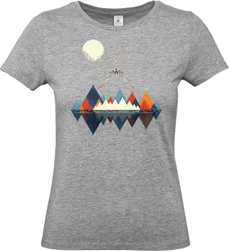 Arrival - space, science fiction, abstract, vintage colours, space ship, moon - Standard T-Shirt (Frauen)