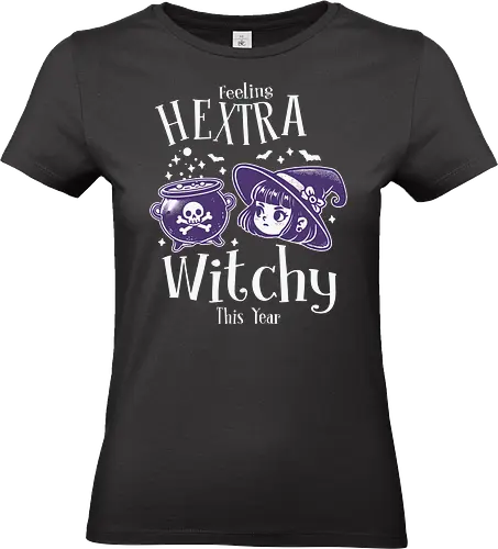 Feeling Hextra Witchy This Year - halloween, cauldron, witch, hat, bats, magic, stars, purple, whimsical, text - Standard T-Shirt (Frauen)