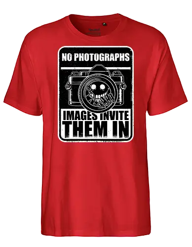 Horror Signs Shadow Photography - scary, cool, awesome, horror, sign, horror stories, creepy, horror movies, books, spooky season, Halloween, creepypastas, shadow creature, shadow figure, smile, demon, spirit, shadow person, dead, ghost, photo, photography - Fairtrade T-Shirt