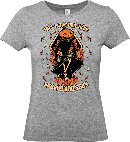 Spooky Fall Pumpkin - Halloween, Eerie, Fright, Creepy, Halloween Design, Halloween Art, Halloween Aesthetic, Halloween Vibes, Cute, Funny, Autumn, Autumn Leaves, Autumn Vibes, Spooky, Spooky Season, Spooky Cute. Skull, Skeleton, Death, Grim Reaper, Soul Reaper, Reaper, Pumpkin, Pumpkin Carving, Dance, Dancing, Fall, Sexy, Sexuality - Standard T-Shirt (Frauen)