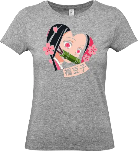 Heart of Nezuko - Nezuko, Nezuko Kamado, Slayer, Kimetsu no Yaiba, anime, manga, fan art, t-shirt design, art print, kawaii, cute, heart, cherry blossom, sakura, pop culture, geek art, Zenitsu, Tanjiro - Standard T-Shirt (Frauen)