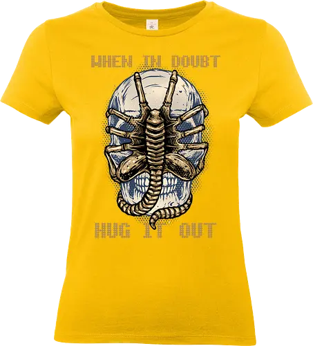 When in doubt hug it out - Movie, sci-fi, alien, galaxy, space, science fiction, horror, film - Standard T-Shirt (Frauen)
