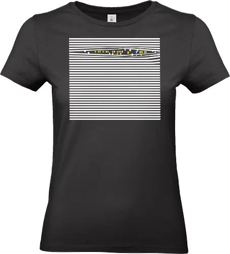 City Never Sleeps - minimal, minimalism, winter, city, cityscape, cities, city life, night life, night, art - Standard T-Shirt (Frauen)