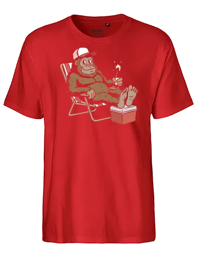 Bigfoot beach day - Lazy ape, gorilla vacation, funny monkey, beach day, chill vibes, summer humor, cool primate, cooler, trucker hat, funny animal art, t-shirt design, art print, laid-back, quirky graphic, bigfoot, nature - Fairtrade T-Shirt