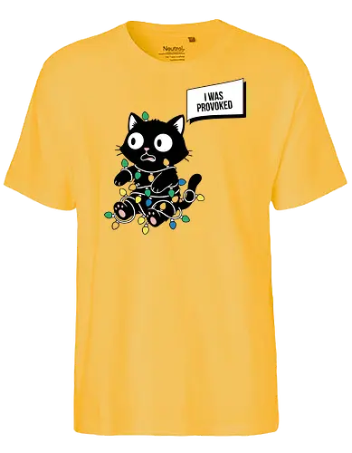  Christmas Cat: I Was Provoked - Tangled cat, I Was Provoked, funny Christmas, black cat, Christmas lights, holiday humor, cat lover gift, t-shirt design, art print, festive mayhem, sarcastic cat, cute animal, mischievous, relatable - Fairtrade T-Shirt