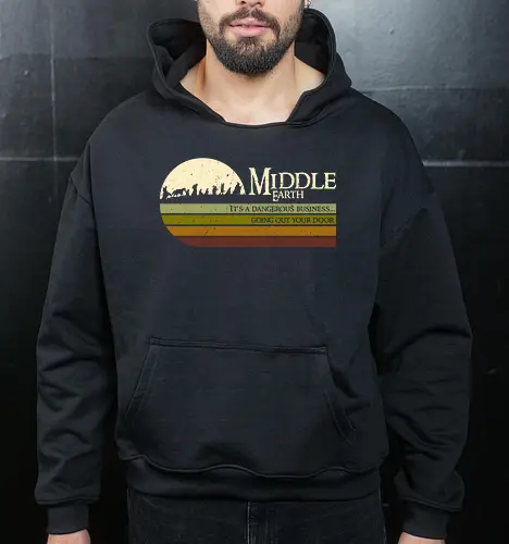 Retro Middle Earth - retro, rebel, 70s, movies, films, lotr, wizard japanese art, woodblock, japan, fantasy - Cropped Hoodie