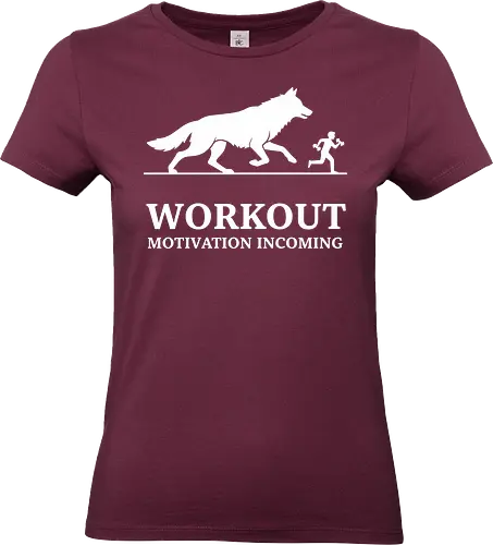 Workout Motivation Incoming: Wolf Chase - Workout, motivation, wolf, running, cardio, fitness, gym shirt, runner gift, animal graphic, predator chase, endurance, minimalist design, athlete, training apparel, intense workout, beast mode, hunting - Standard T-Shirt (Frauen)
