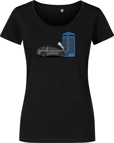 Time Machine Fender Bender - DeLorean vs. TARDIS