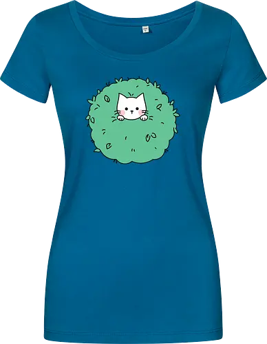 Gatito Lindo en un Arbusto