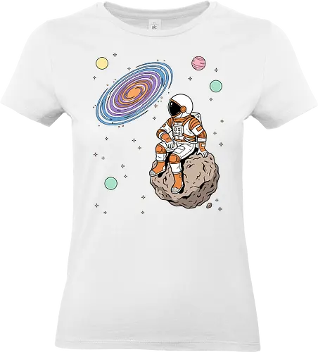 Cosmic Contemplation - astronaut on asteroid shirt, space explorer t-shirt, cosmic galaxy graphic tee, astronaut gazing at stars apparel, retro sci-fi space design, astronomy lover gift, aesthetic celestial streetwear, orange and purple galaxy art, outer space adventure clothing, minimalist astronaut top, planetary exploration t-shirt, gift for science geeks, space suit graphic tee, floating on an asteroid shirt, cool nasa style apparel, swirling galaxy artwork, dreamer space shirt, cosmic solitude clothing, modern sci-fi fashion - Standard T-Shirt (Frauen)