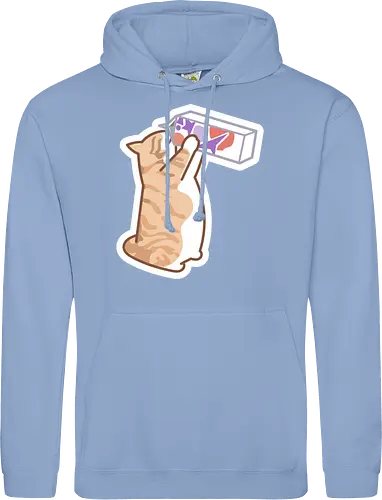 Gato Naranja Bebe Leche