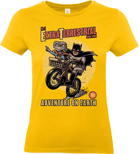 Bike Alien Hero Movie - Classic, Classic Movie, Comics, Superhero, Super Hero, Tv Show, Mashup, Funny, Fun, Cover, Poster, Comic Book, Comic Books, Adventure, Fantasy, Science Fiction, Comic, Old Movies, Vintage, Retro, Retro Vintage, Bike, Hero - Standard T-Shirt (Frauen)