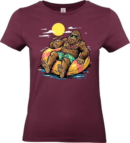 Cryptid Summer - bigfoot summer, beach, big foot, bigfoot, conspiracy, conspiracy theory, cryptid, cryptozoology, funny bigfoot, ocean, sasquatch, sea, squatch, summer, vacation - Standard T-Shirt (Frauen)