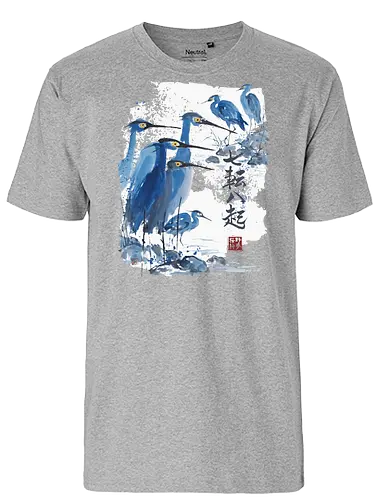 Japanischer Blaureiher – Sumi-e Vogelkunst Traditionelle Tuschemalerei - Japanischer Reiher, Blaureiher, Sumi-e, Japanische Kunst, Tuschemalerei, Vogelkunst, Zen, Naturmotiv, Aquarell, Minimalismus, Asiatische Kunst, Wandkunst, Vogel Illustration, Japan Stil, Wildlife - Fairtrade T-Shirt