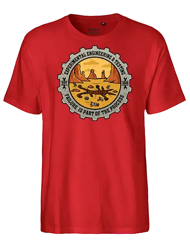 Experimental Engineering – Failure Is Part Of The Process - Ingenieur, Engineering, Cartoon, Coyote, Experiment, Failure, Tech, Humor, Lustig, Geschenk, Vintage Badge, Science, Erfinder, Geek, Nerd - Fairtrade T-Shirt
