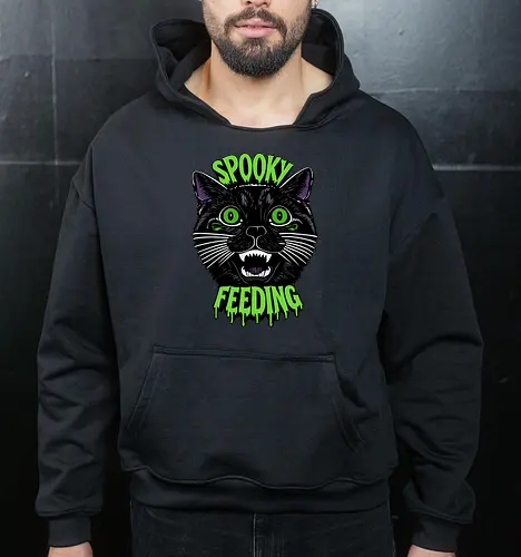 Spooky But Make It Feeding – Lustige Halloween Katze - Halloween, Katze, schwarze Katze, Spooky, lustig, Füttern, Katzenhumor, grün, Kürbis, Fledermaus, Grusel, Gothic, Herbst, Katzenfan, Halloween Katze - Cropped Hoodie