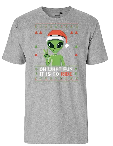 Oh what fun it is to ride - alien, christmas, santa hat, pixel art, peace sign, snowflakes, festive, holiday, green - Fairtrade T-Shirt