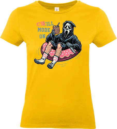Chill Mode on - Horror, classic horror, horror movies, villain, funny, humor, chilling, chill, relaxing - Standard T-Shirt (Women)