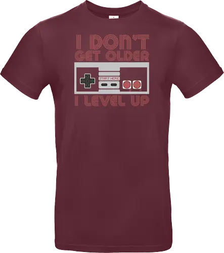  I don't get older, I level up - retro gaming, controller, level up, aging humor, vintage, nostalgia, video games, gaming culture, phrase, typography - Standard T-Shirt