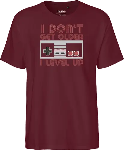  I don't get older, I level up - retro gaming, controller, level up, aging humor, vintage, nostalgia, video games, gaming culture, phrase, typography - Fairtrade T-Shirt
