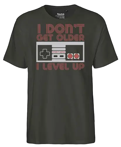  I don't get older, I level up - retro gaming, controller, level up, aging humor, vintage, nostalgia, video games, gaming culture, phrase, typography - Fairtrade T-Shirt