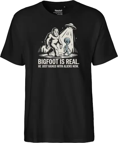 Bigfoot is real. He just hangs with aliens now