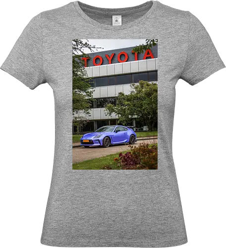 TOYOTA Sitz - Standard T-Shirt (Women)