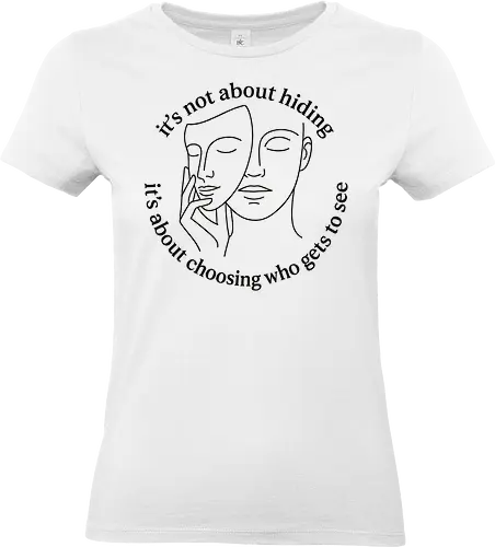 Hiding and Choosing - Smilow, Twitch, Streamer, Katze, Selfcare - Standard T-Shirt (Women)