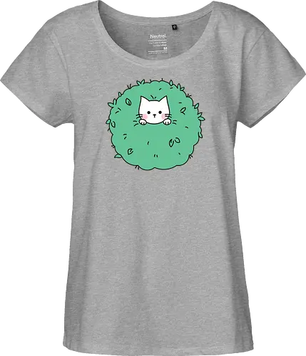 Gatito Lindo en un Arbusto