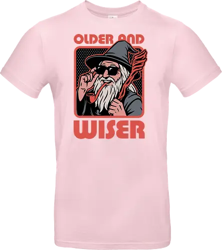 Old Wise Wizard Pop Art - Middle Age, Middle Earth, Grey, Cool, Wiser, Wise, Older, Old, Adventure, Fantasy, Books, Book, Bookworm, Retro, Retro Vintage, Vintage, Medieval, Magic, Magical, Wizard Hat, Wizard, Pop Culture Wizard, Witchcraft, Sorcery, Sorcerer, Fun, Funny, Meme - Standard T-Shirt