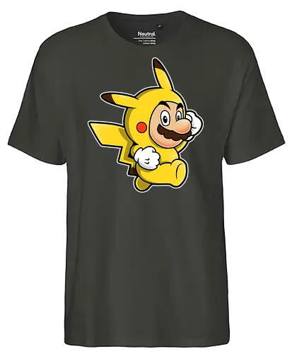 Klempner Gelbes Blitz Kostüm - klempner gelbes kostüm kunst, spielikonen mashup design, schnurrbart pikachu charakter druck, klassische spiele crossover kunst, nintendo mashup premium design, klempner pokemon kostüm kunst, schnurrbärtiger gelber blitz druck, crossover spielcharaktere design, niedliches spiele mashup kunst, gelber klempner pokemon druck, klassische spiele crossover design, gelbes kostüm charakter kunst, süßes nintendo mashup druck, kult spiele crossover design, klempner pokemon mashup kunst - Fairtrade T-Shirt