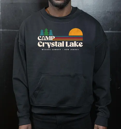 Deadly Summer Camp - horror, 80s, 80s movies, camp, camping, classic horror, geek, halloween, movies, nostalgia, retro, slasher, spooky, summer, vintage - Cropped Sweatshirt