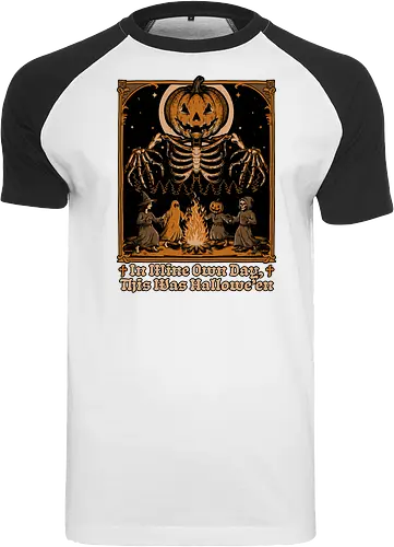 Halloween Medieval Dance - Halloween, Halloween Humor, Halloween Design, Halloween Art, Halloween Aesthetic, Halloween Pumpkin, Halloween Vibes, Spooky, Spooky Season, Creepy, Creepy Cute, Scary, Scary Art, Candy, Pumpkins, Pumpkin, Ghost, Jack-o-lantern, Jack O Lantern Design, Jack O Lantern, Witch, Skeleton, Skull, Forest, Dark, Night, Spirit, Dance, Dancing, Medieval - Raglan T-Shirt