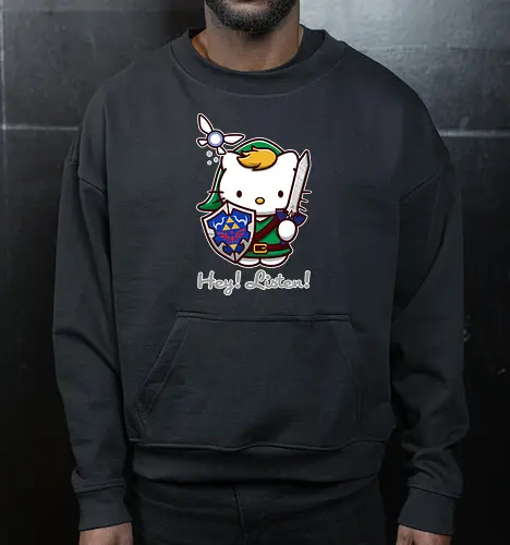 Niedliche Figur als Held mit Magischem Schild - niedliche Figur, ausgerüsteter Held, magischer Schild, Feenbegleiterin, glänzendes Schwert, Kawaii-Mashup, episches Abenteuer, Cat, legend, Hero of Time, Navi, Hey Listen, Sanrio, Ocarina, bunte Fantasie, fliegende magische Kreatur, Vektorillustration, grüner Helm, entzückender Krieger, Dreieckssymbol, Warnphrase, nostalgischer Gamer-Stil - Cropped Sweatshirt