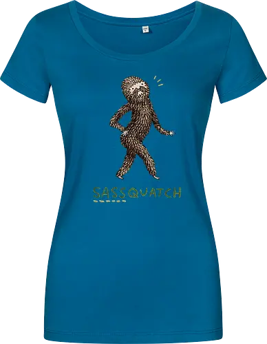 Braunes Pelziges Wesen Freche Pose Haltung Rosige Wangen - braunes pelziges eitles Wesen, elegante selbstbewusste mythische Pose, rosige Wangen goldener Glanz, Wald Legende Wortspiel, kreative Haltung Humor Kunst, handgefertigte Wesen Illustration, strukturiertes braunes beiges Fell, lustige moosgrüne Typografie, Popkultur Humor Geschenk, mythisches Wesen Haltung Shirt, Stadtlegende süße Illustration, Folklore Wesen Humor Kunst, pelziger Charakter Laufsteg Pose, Wald Wesen Pop Humor, kreatives englisches Folklore Wortspiel - Women T-Shirt
