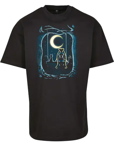 Guardian under the moon